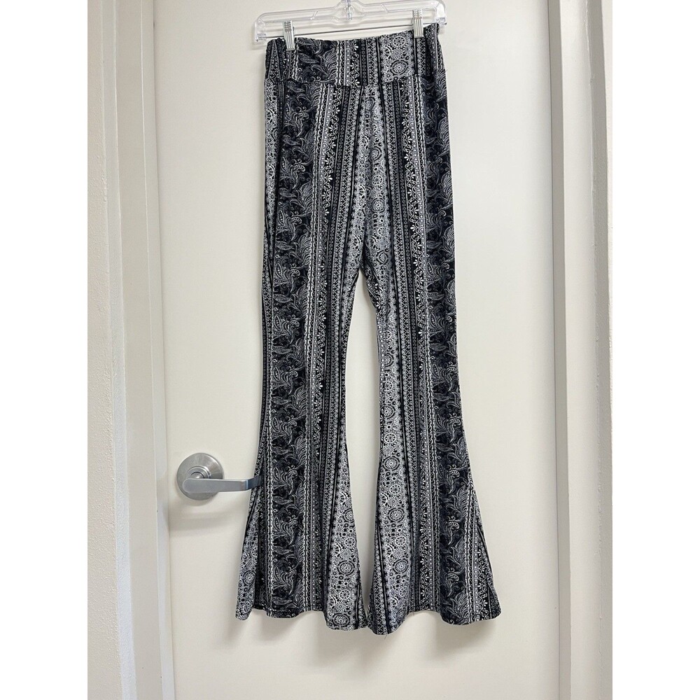 Satina Black And White Boho Paisley Print Flared Pants Size L